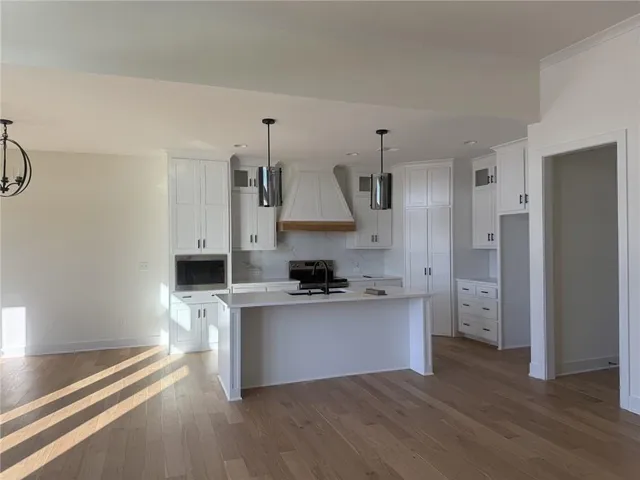 $549,950 | 4843 Northeast 90th Terrace, Kansas City, MO 64156