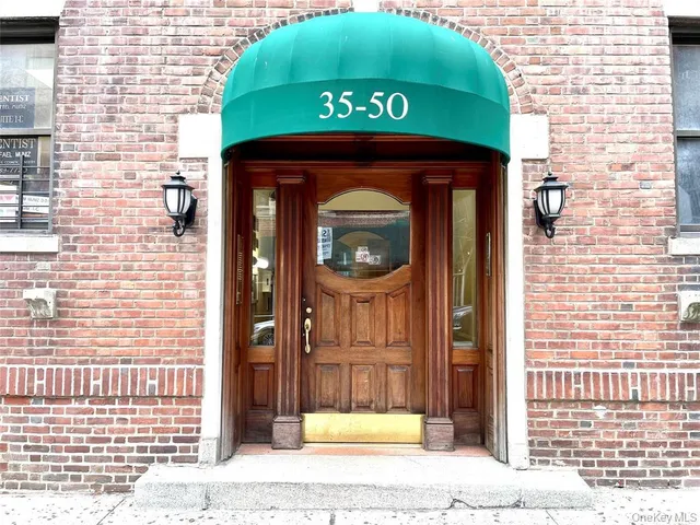 $239,000 | 35-50 82nd Street, Unit 4A | Jackson Heights