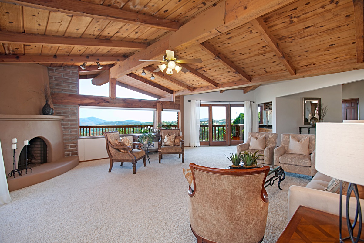 1775 Navaja Road El Cajon, CA 92020 - Photo 4 of 25