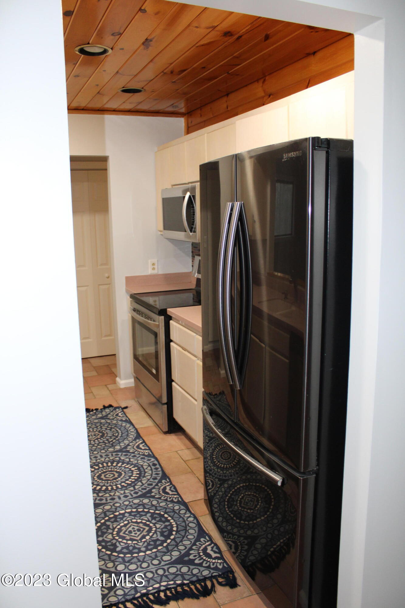 20 Birch Road Lake George, NY 12845 - Photo 22 of 39 7FFB8A4A-9928-4340-A5F8-B4B42207C11F