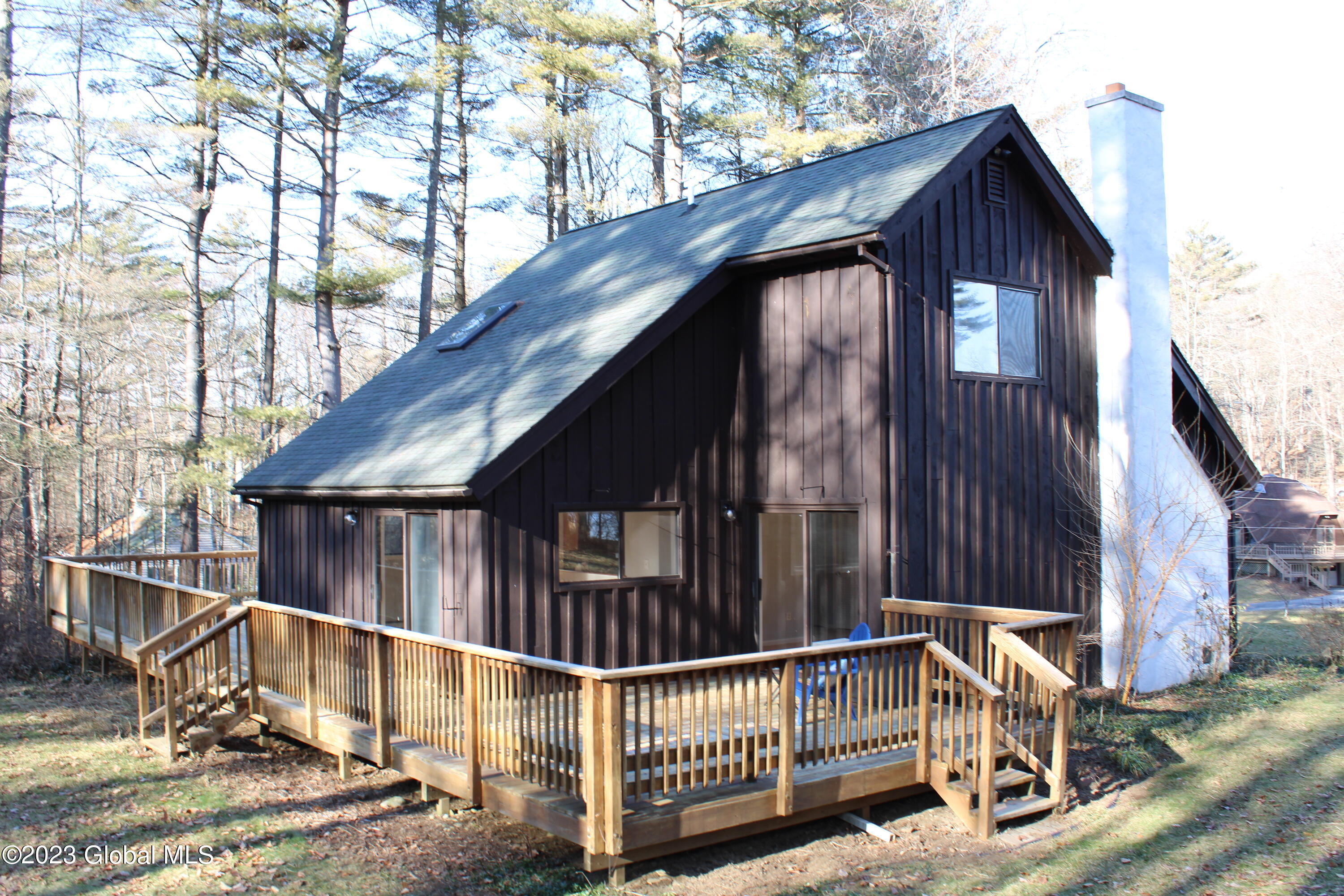 20 Birch Road Lake George, NY 12845 - Photo 6 of 39 63441D1B-7E4C-40C8-892E-080DBA127B8D