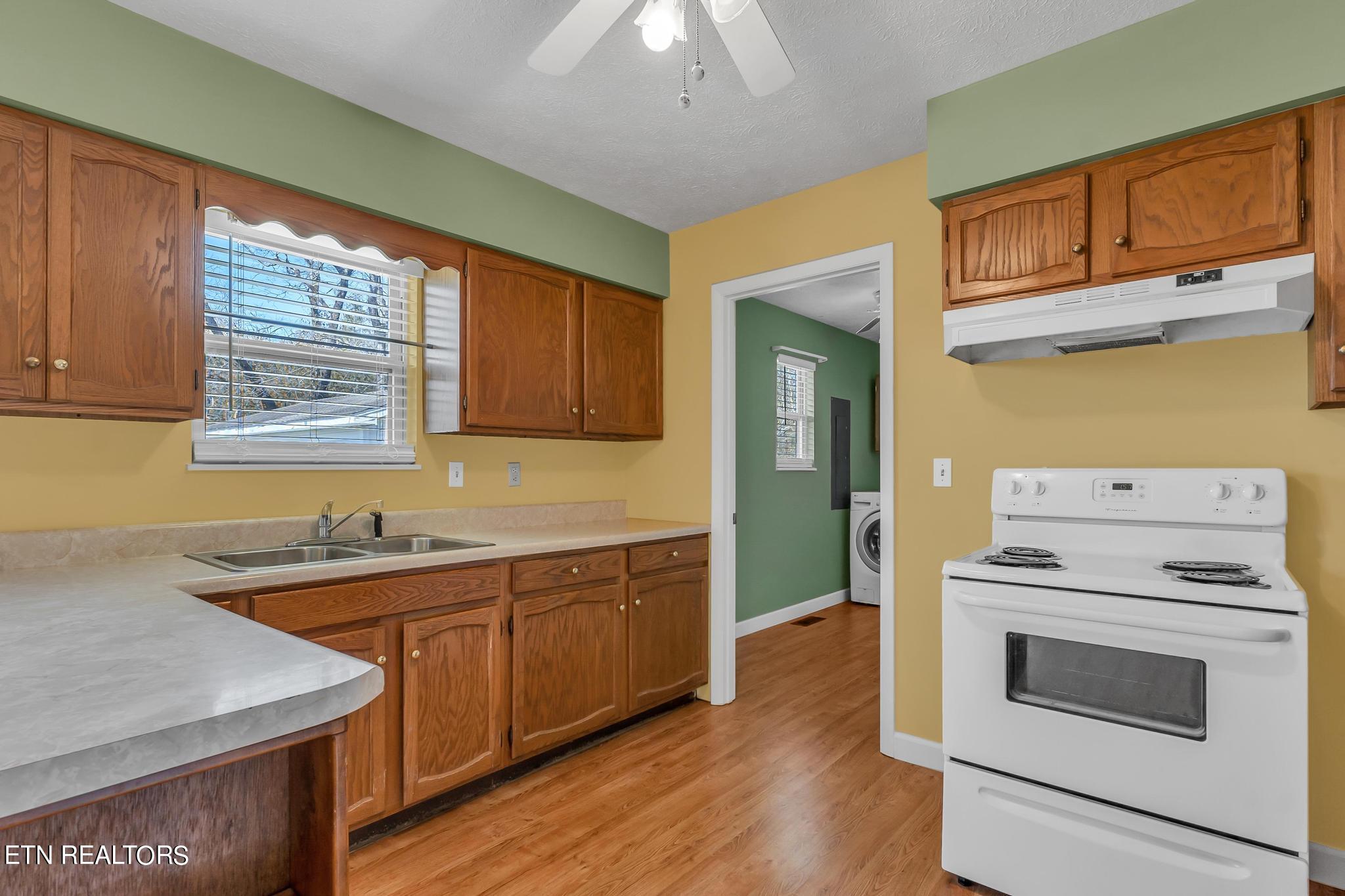 4261 Wilderness Road Ewing, VA 24248 - Photo 15 of 40 ARW07593