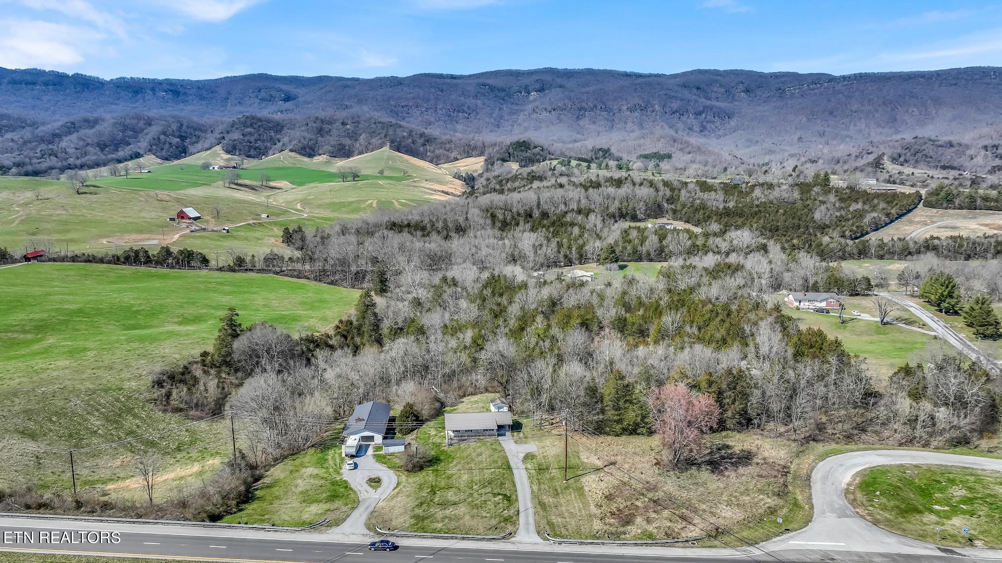 4261 Wilderness Road Ewing, VA 24248 - Photo 36 of 40 DJI_0264