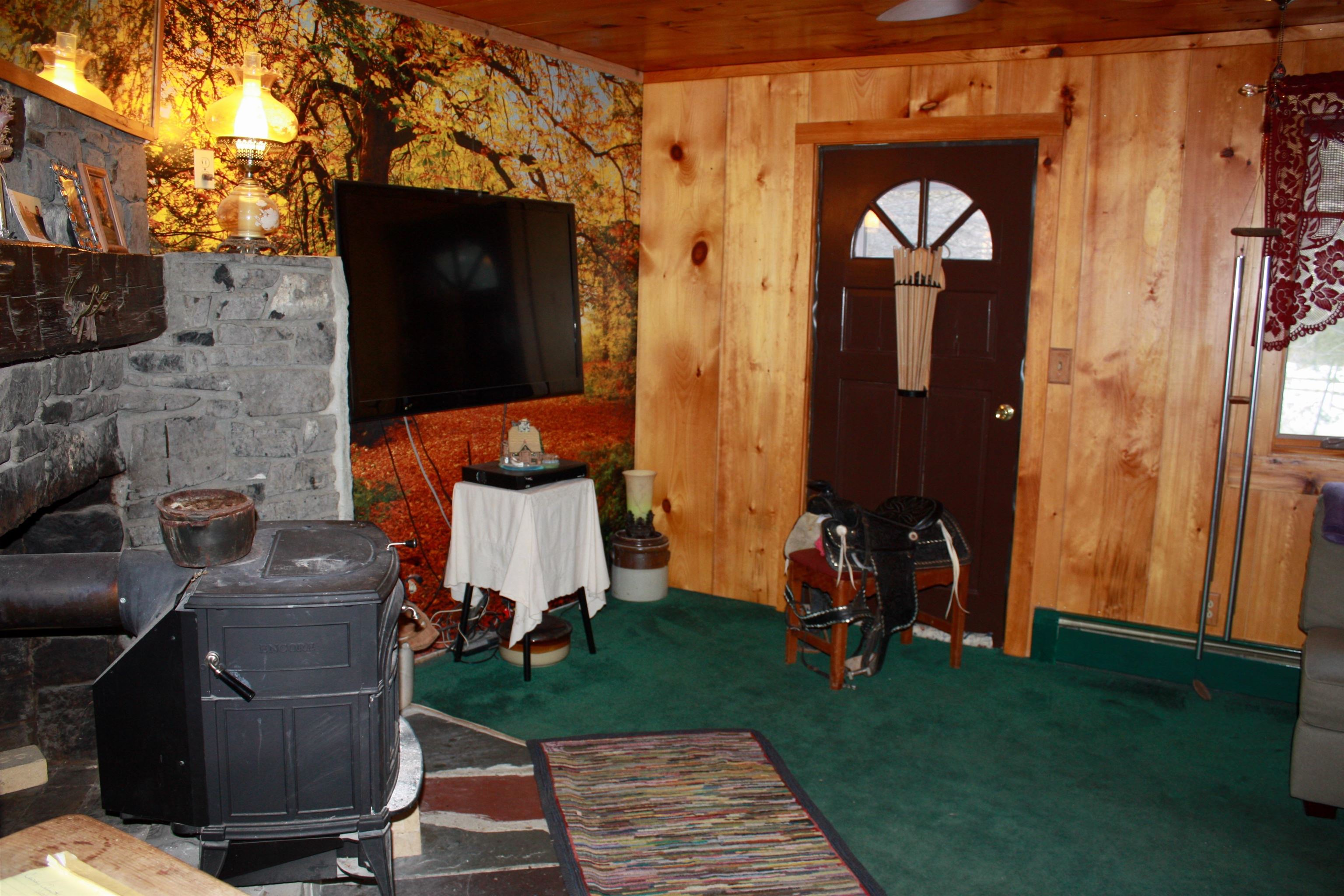 2549 South Lincoln Road Lincoln, VT 05443 - Photo 17 of 40