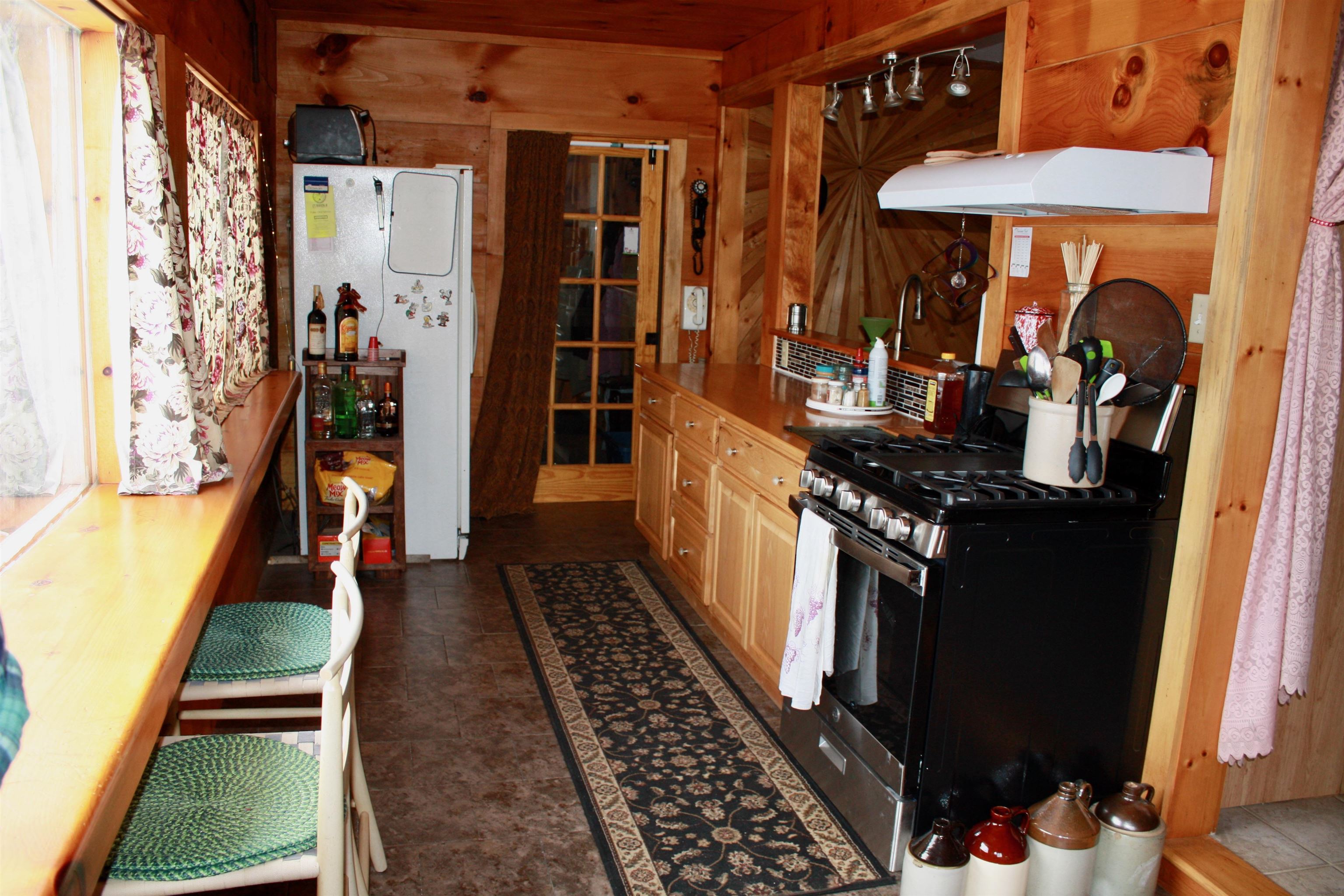 2549 South Lincoln Road Lincoln, VT 05443 - Photo 10 of 40