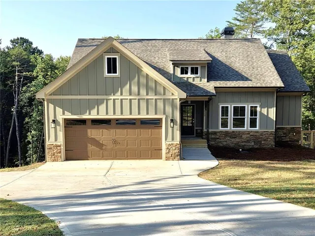 $489,900 | 113 Chickasaw Drive, Waleska, GA 30183