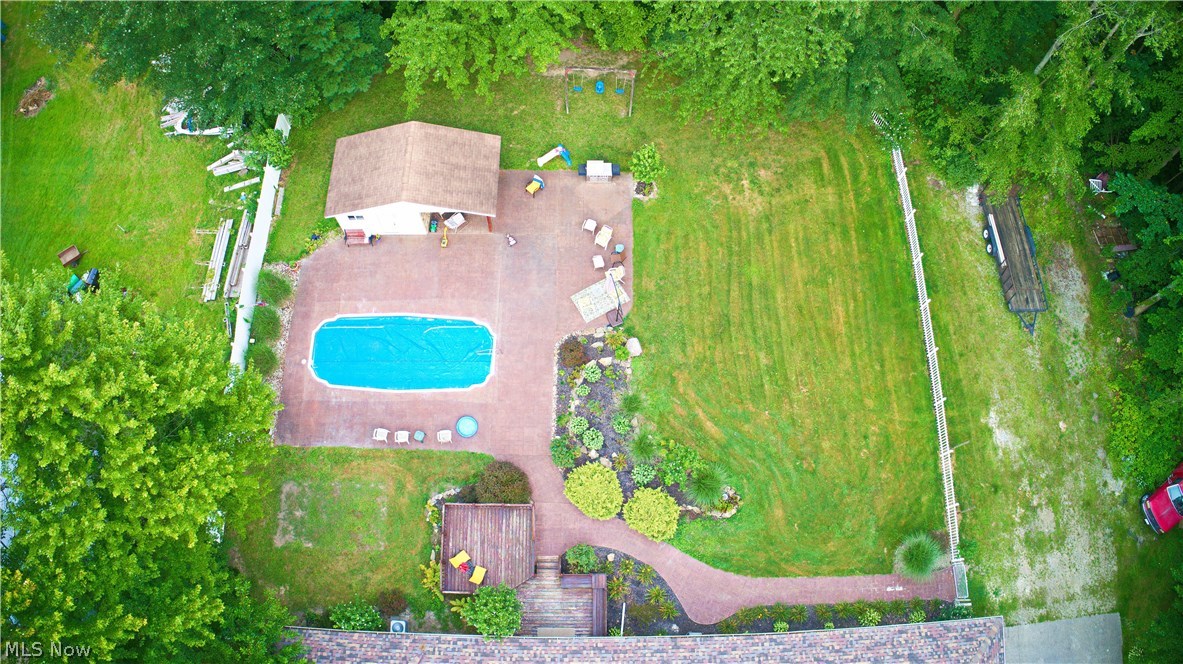 215 Annis Road Amherst, OH 44001 - Photo 4 of 33 Gallery Image 4