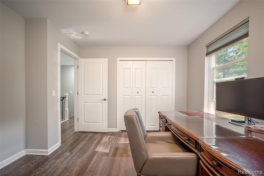 11913 Tuttle Hill Road Willis, MI 48191 - Photo 15 of 32