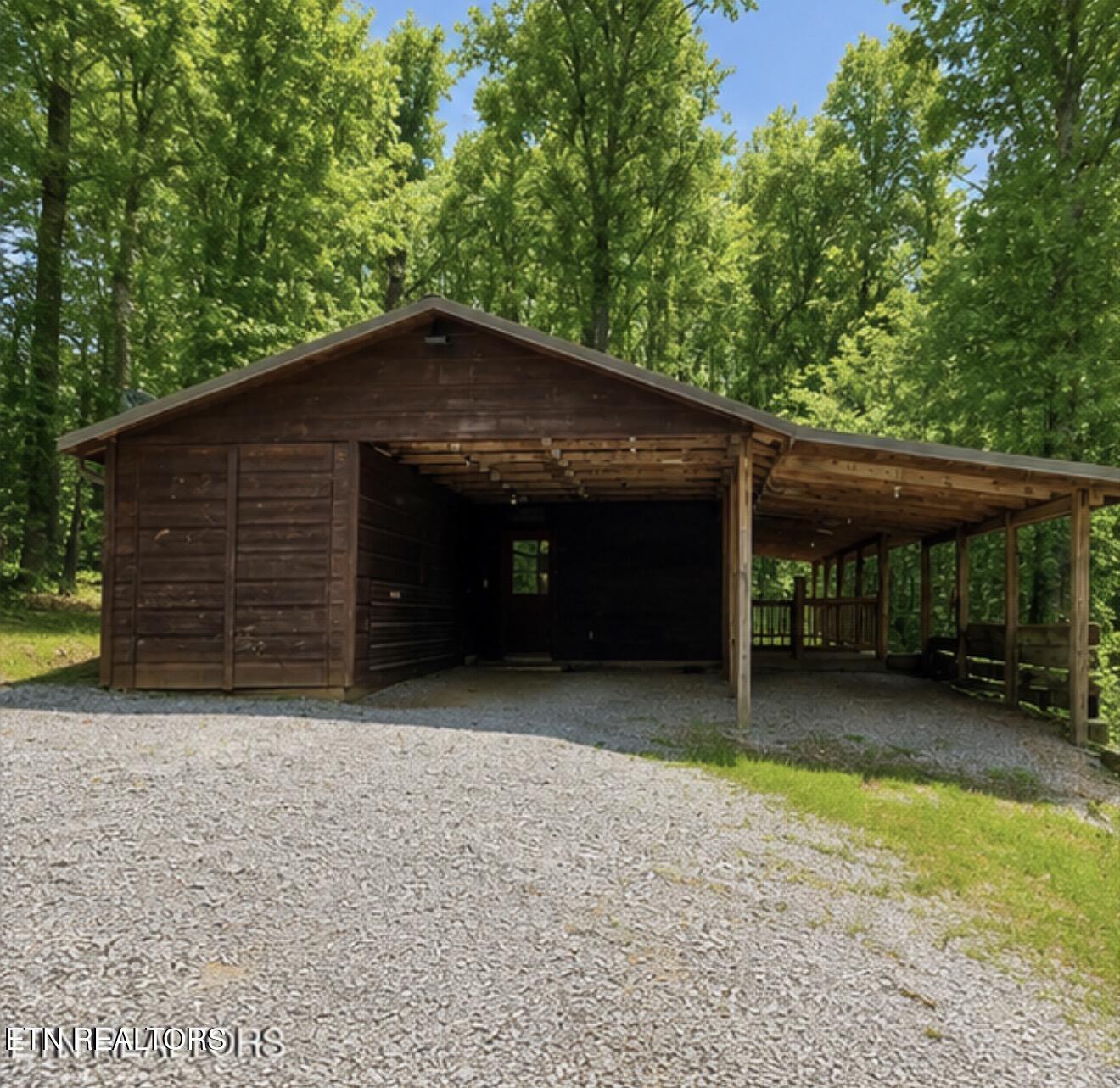 495 Bear Hollow Road Oneida, TN 37841 - Photo 9 of 45 IMG_6827