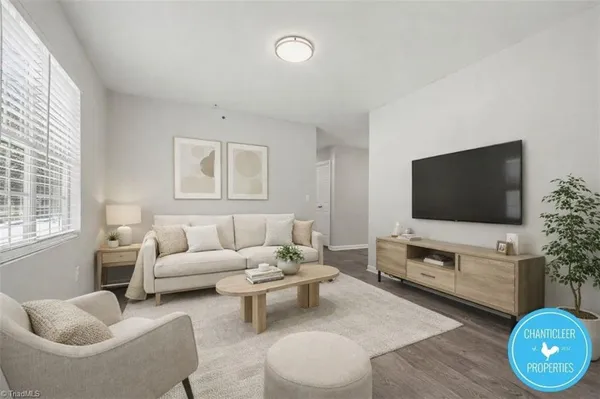 $995 | 1041 West Barton Street, Unit E, Greensboro, NC 27407