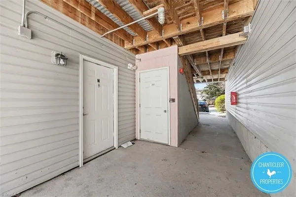 $995 | 1041 West Barton Street, Unit E, Greensboro, NC 27407