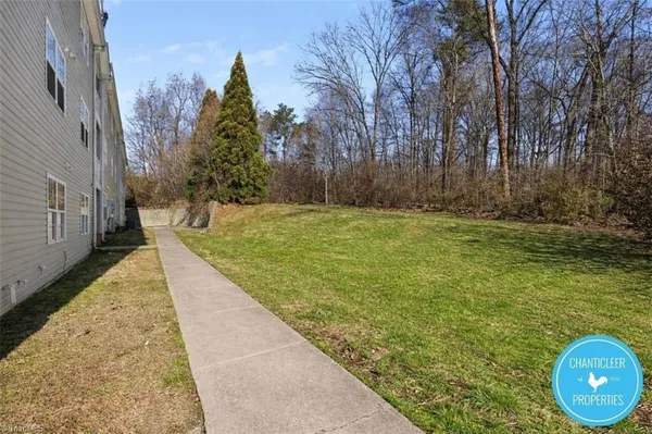 $995 | 1041 West Barton Street, Unit E, Greensboro, NC 27407