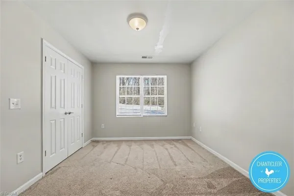 $995 | 1041 West Barton Street, Unit E, Greensboro, NC 27407