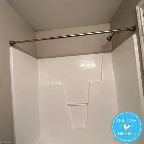 $995 | 1041 West Barton Street, Unit E, Greensboro, NC 27407