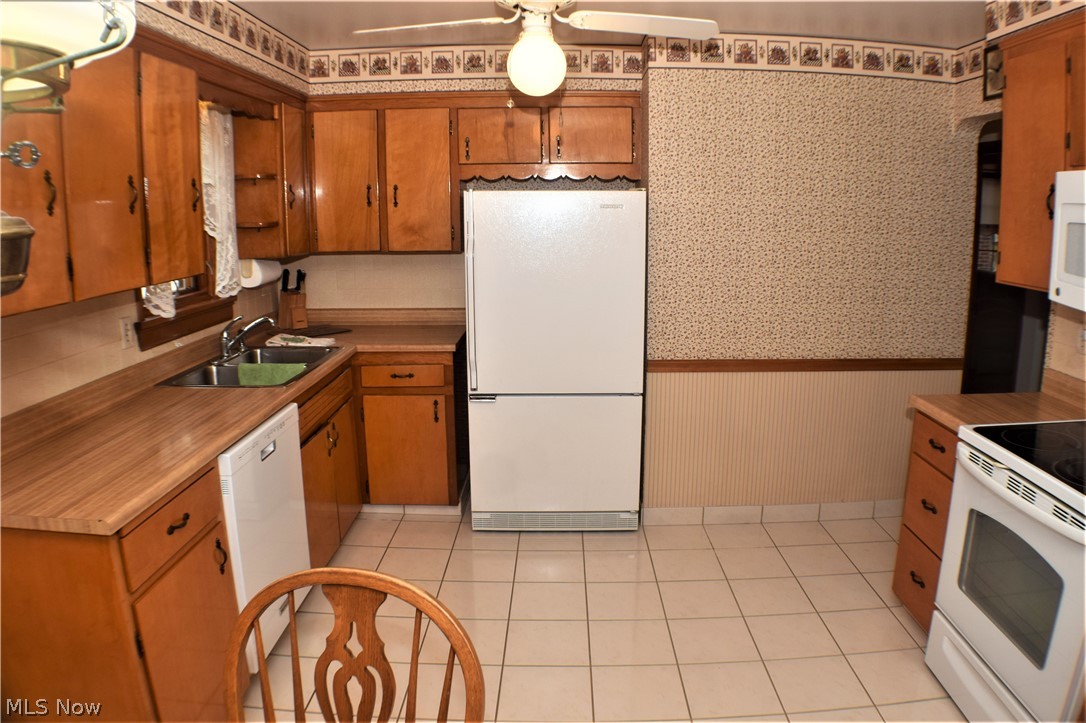 24455 Chardon Road Cleveland, OH 44143 - Photo 9 of 28 Gallery Image 9