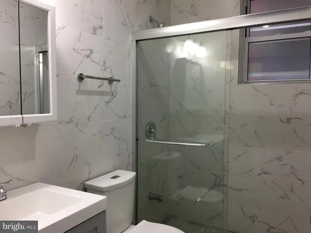 $800 | 4911 Frankford Avenue, Unit 2R, Philadelphia, PA 19124