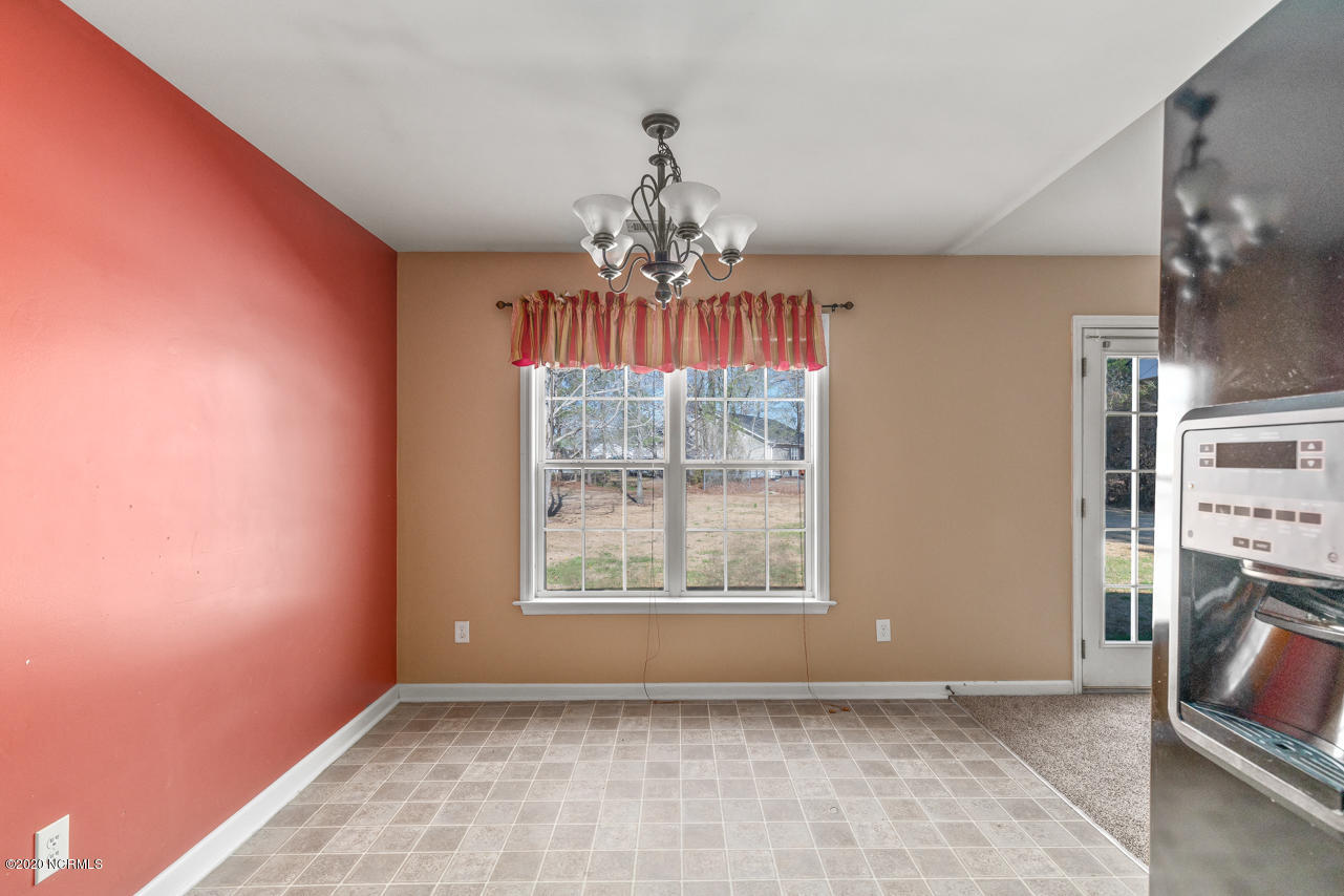 205 Hominy Court Hubert, NC 28539 - Photo 11 of 32 11