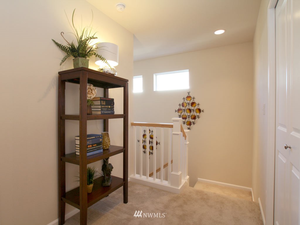 17902 46th Drive Southeast, Unit 8 Bothell, WA 98012 - Photo 8 of 12 Gallery Image 8