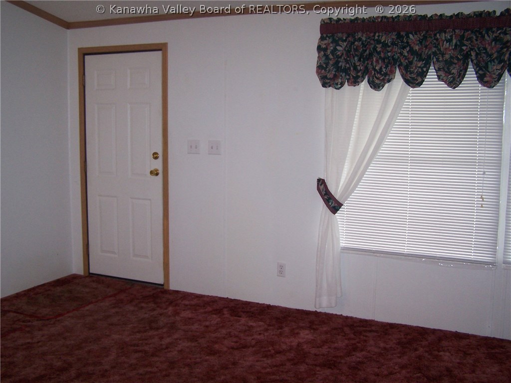290 Sunset Lane Point Pleasant, WV 25550 - Photo 6 of 17 Gallery Image 6