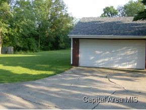 225 Circle Springfield Il 62703 Springfield, IL 62703 - Photo 12 of 14