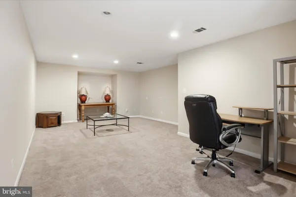 $1,200,000 | 11668 Gilman Lane, Herndon, VA 20170