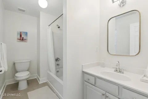 $315,000 | 215 East 2nd Street, Unit 26C, Pass Christian, MS 39571