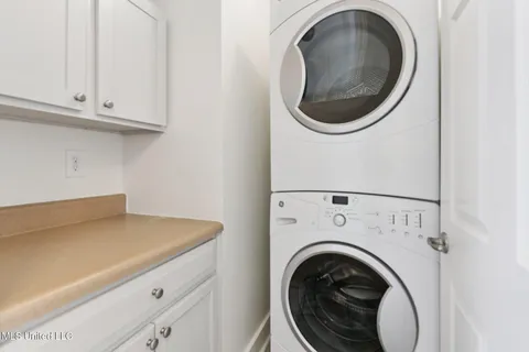 $315,000 | 215 East 2nd Street, Unit 26C, Pass Christian, MS 39571