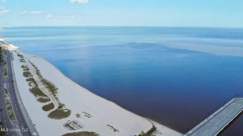 $315,000 | 215 East 2nd Street, Unit 26C, Pass Christian, MS 39571