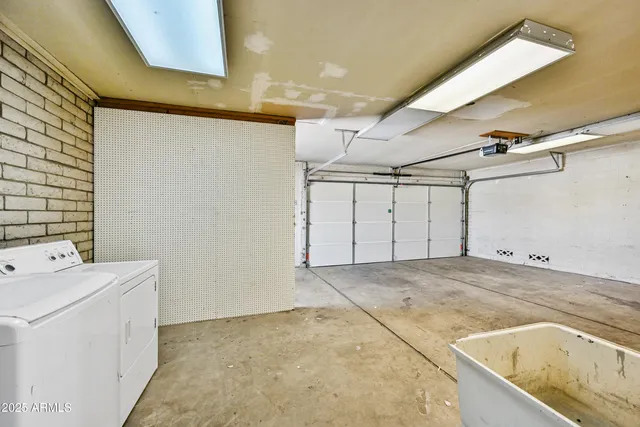 a view of a storage & utility room