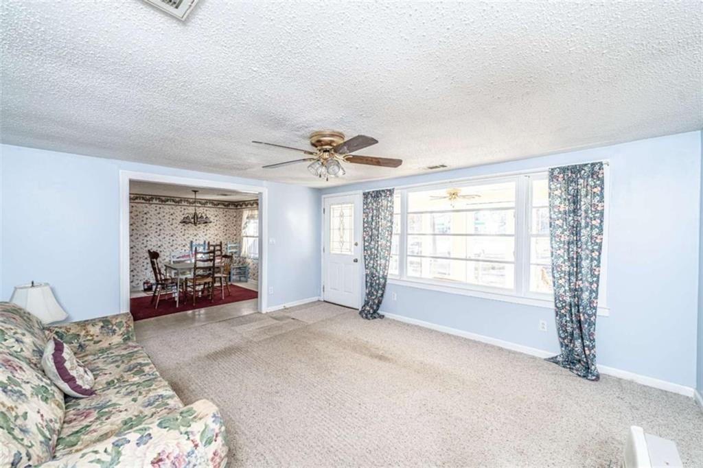 4383 Martha Berry Highway Rome, GA 30165 - Photo 6 of 27 a bedroom with a bed and a window