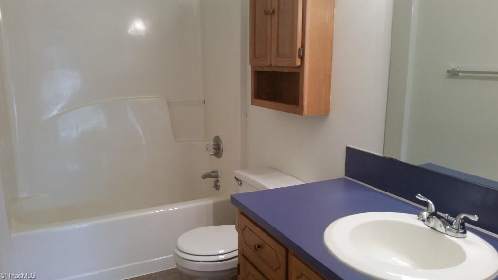 789 Riverwood Road Lexington, NC 27292 - Photo 5 of 7 Gallery Image 5
