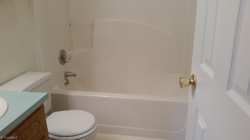 789 Riverwood Road Lexington, NC 27292 - Photo 6 of 7 Gallery Image 6