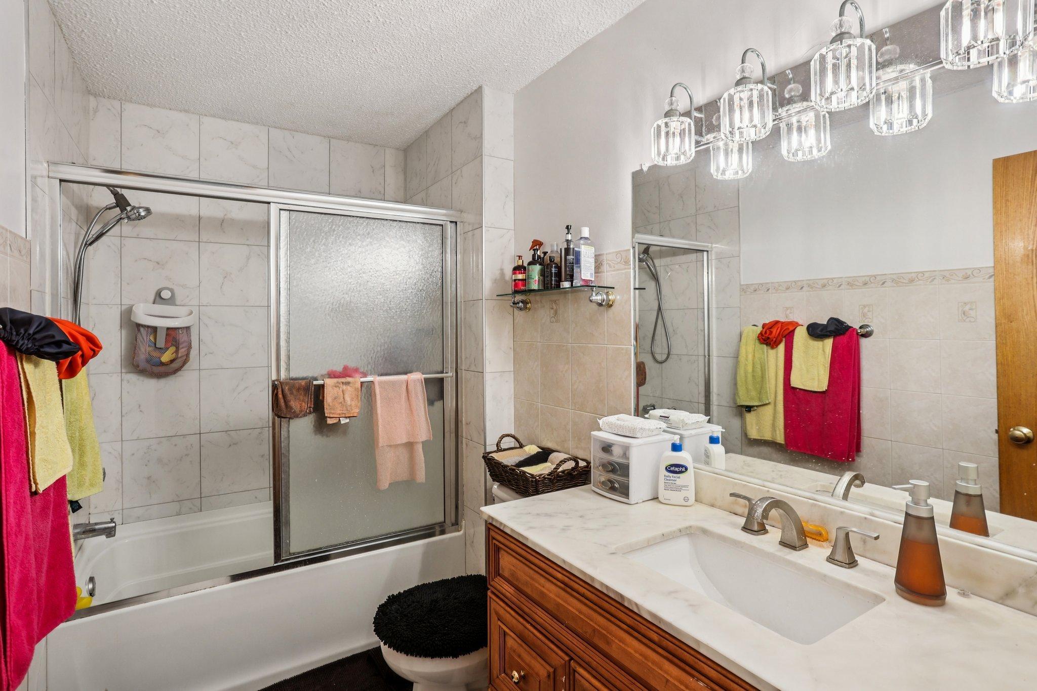 9205 29th Avenue North New Hope, MN 55427 - Photo 6 of 20