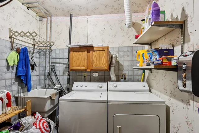 $280,000 | 9205 29th Avenue North, New Hope, MN 55427