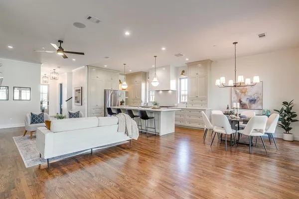 $1,299,999 | 2947 Kosse Court, Grapevine, TX 76051