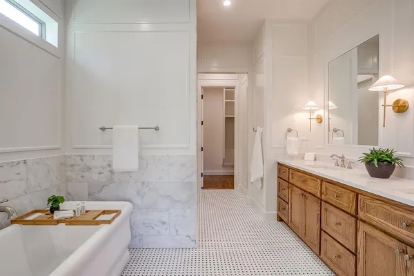 $1,299,999 | 2947 Kosse Court, Grapevine, TX 76051