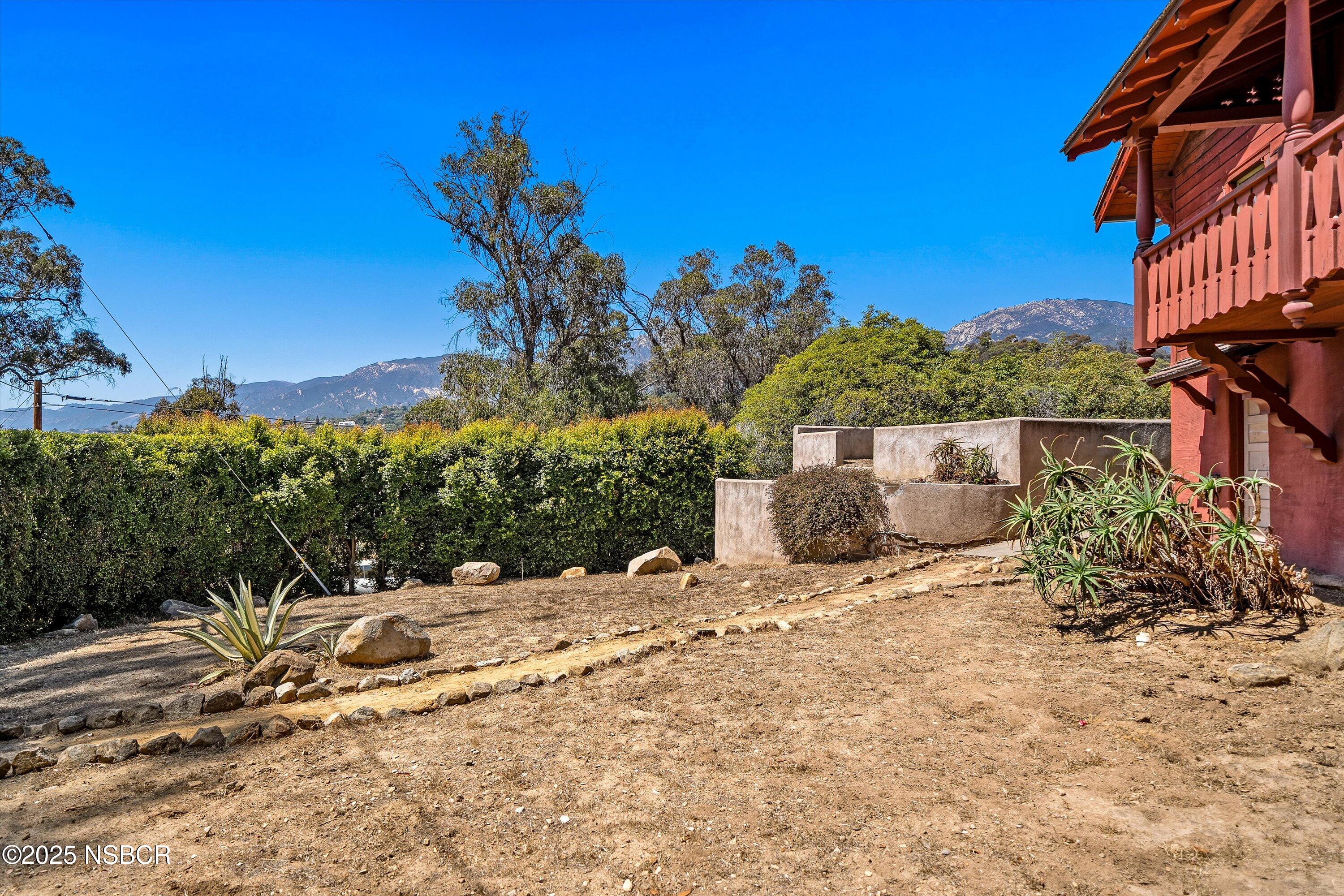 1060 Tremonto Road Santa Barbara, CA 93103 - Photo 42 of 58 Yard/Exterior