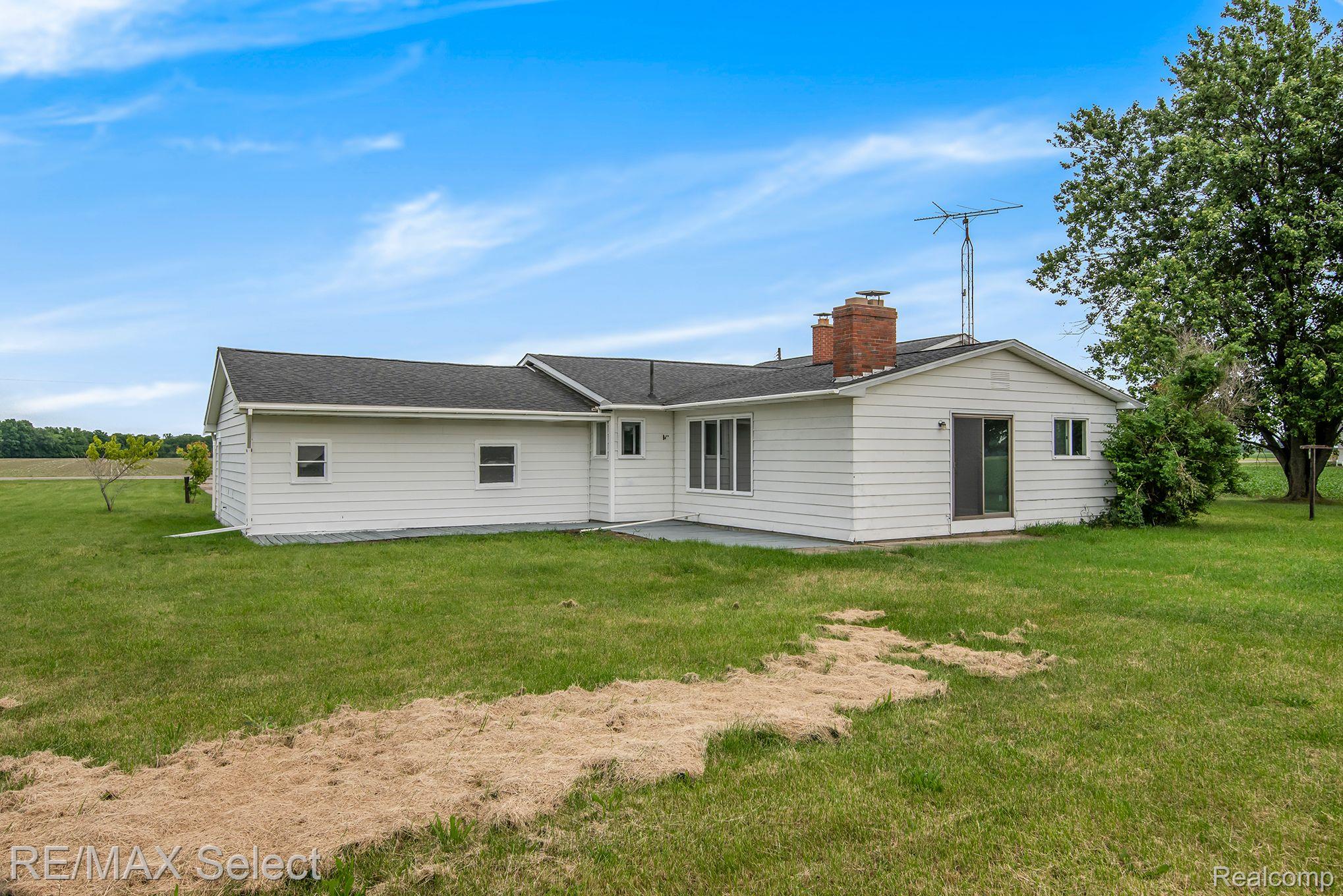 7083 New Lothrop Road New Lothrop, MI 48460 - Photo 23 of 26 Gallery Image 23