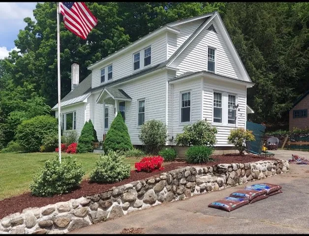 $539,000 | 819 Eastside Road, North Woodstock, NH 03262