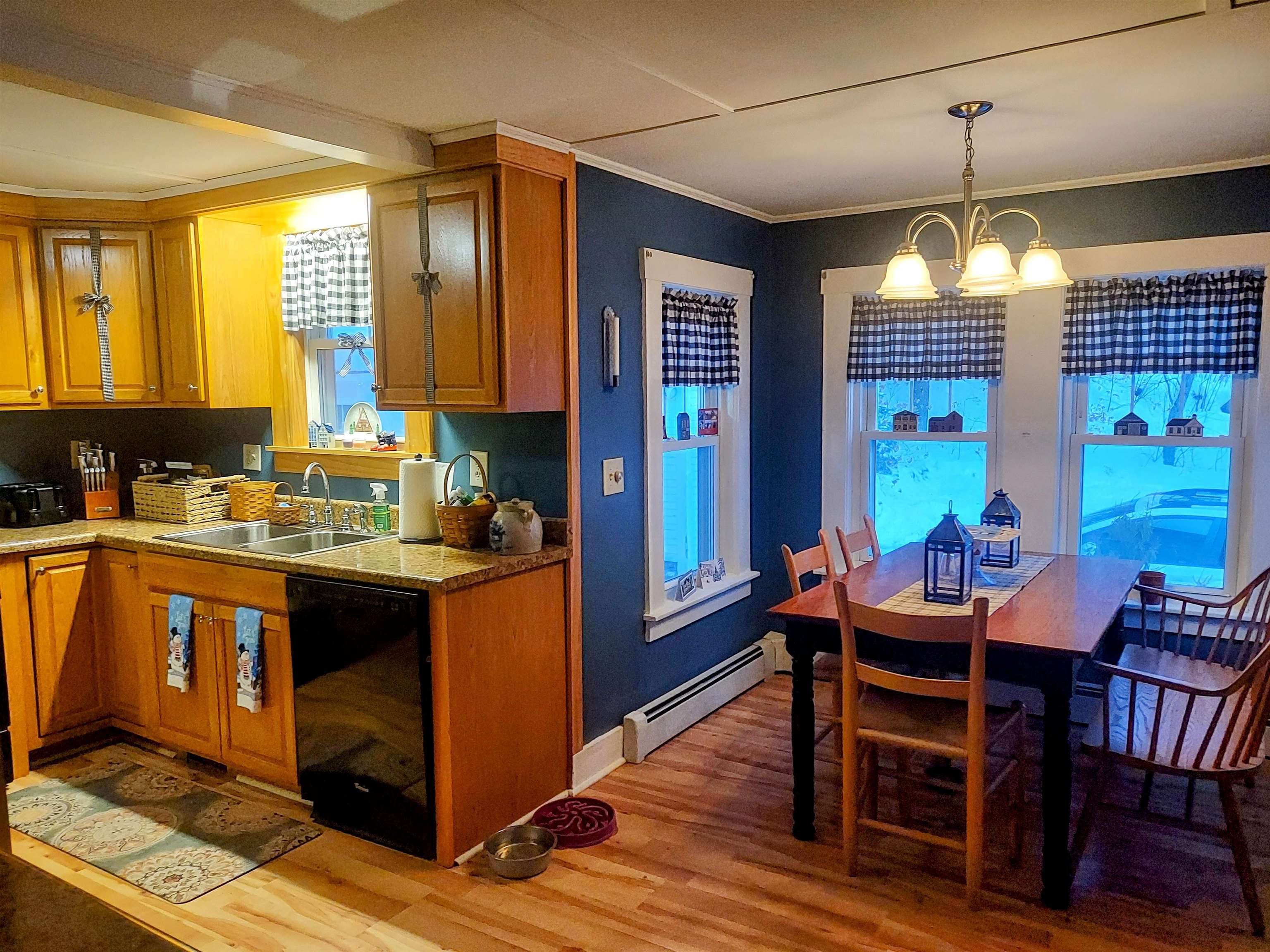 819 Eastside Road North Woodstock, NH 03262 - Photo 11 of 38