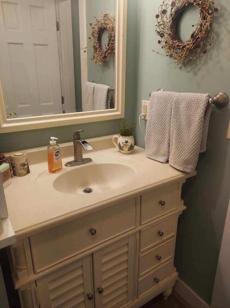 819 Eastside Road North Woodstock, NH 03262 - Photo 14 of 38