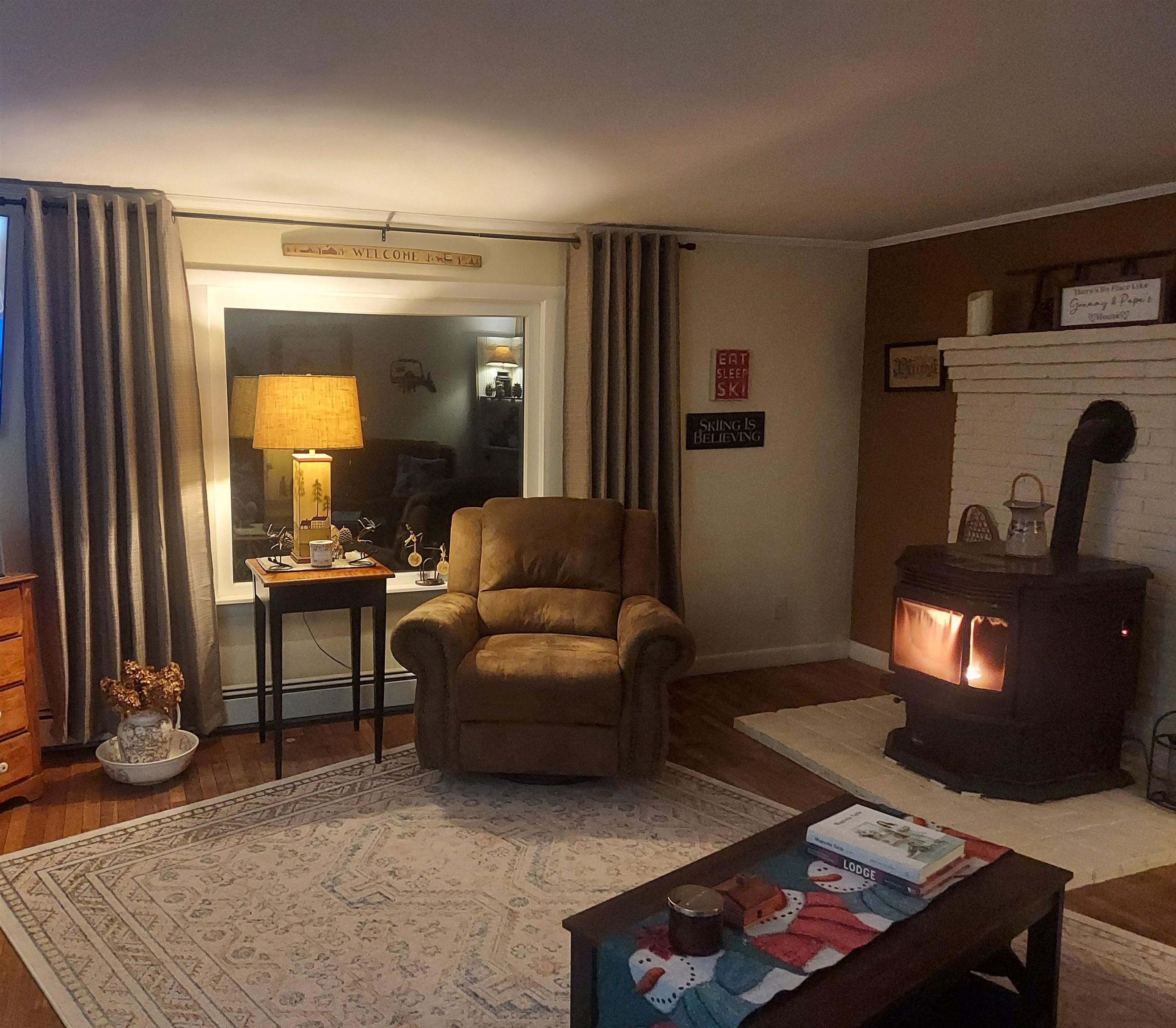 819 Eastside Road North Woodstock, NH 03262 - Photo 6 of 38