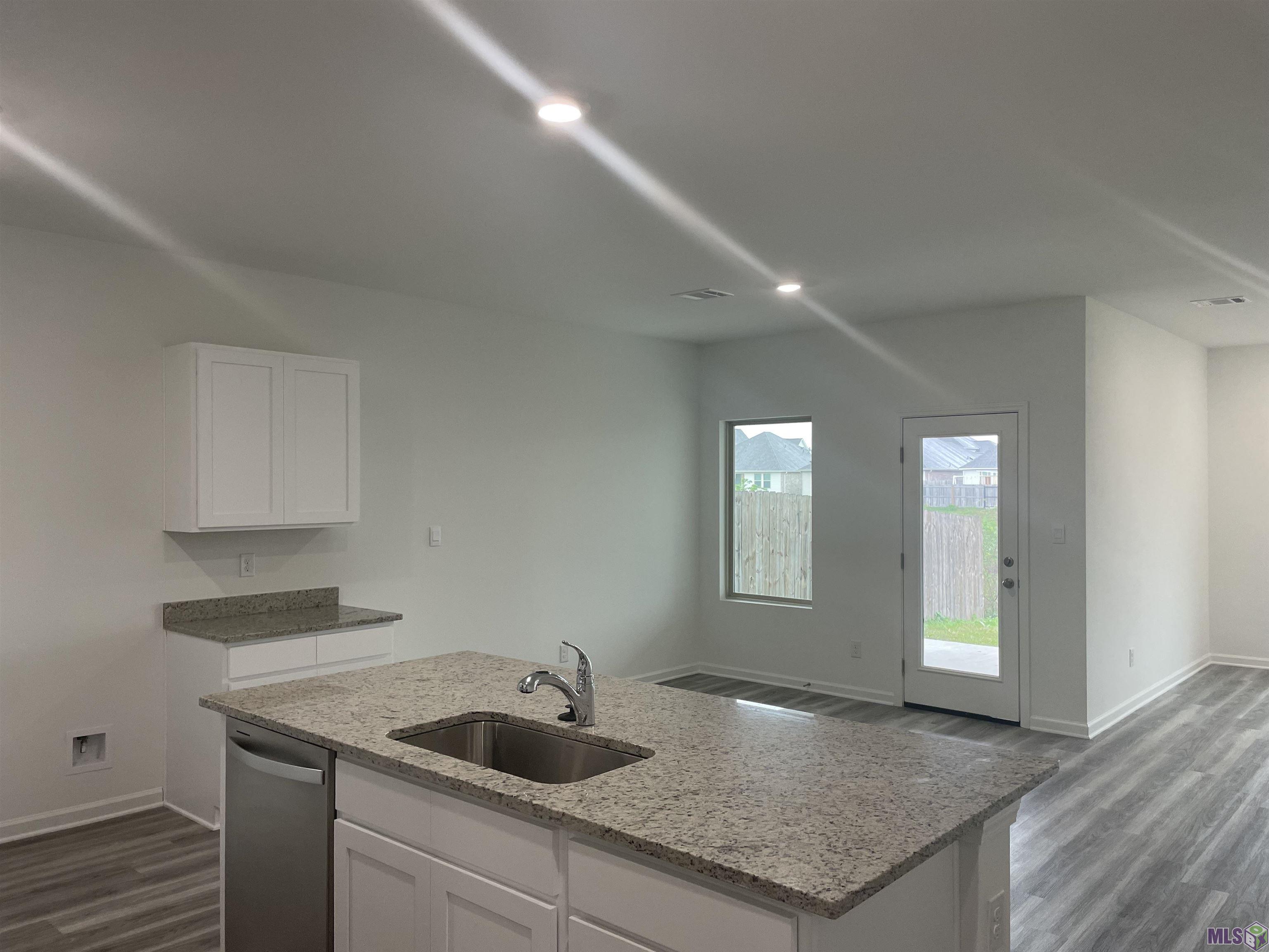 4408 Napa Way St. George, LA 70817 - Photo 2 of 10