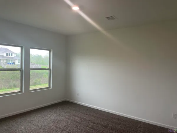 $2,100 | 4408 Napa Way, St. George, LA 70817