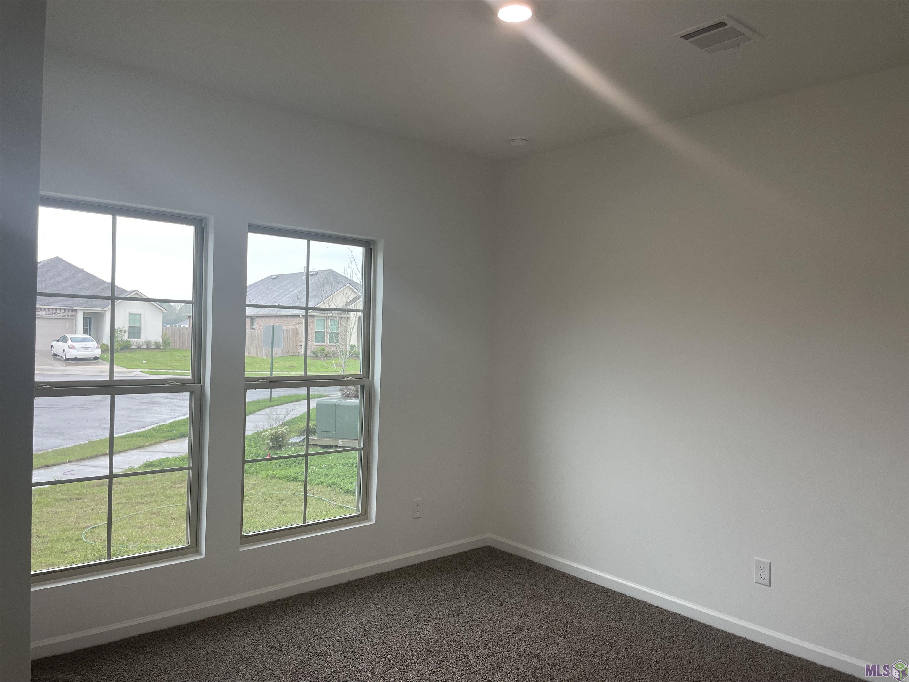 4408 Napa Way St. George, LA 70817 - Photo 7 of 10