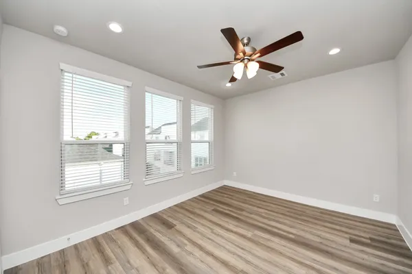 $2,500 | 1907 Lonestar Brook Lane, Houston, TX 77080