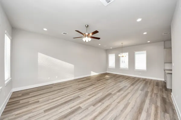 $2,500 | 1907 Lonestar Brook Lane, Houston, TX 77080