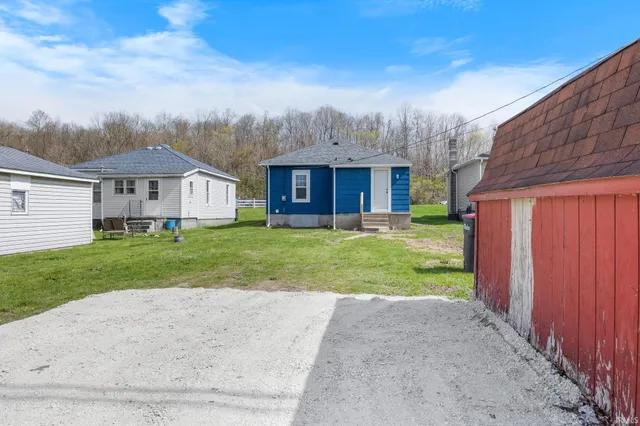 $150,000 | 1204 North Perry Street, Attica, IN 47918