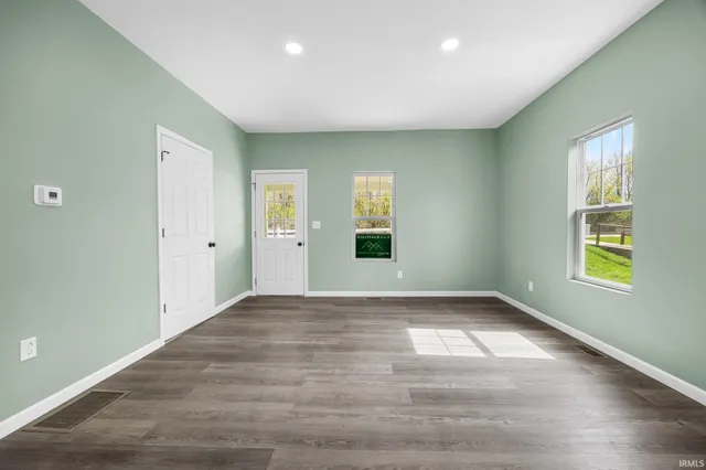 $150,000 | 1204 North Perry Street, Attica, IN 47918