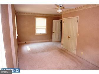 364 Edinburg Road Hamilton, NJ 08619 - Photo 5 of 8 Bedroom
